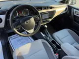 2018 Toyota Corolla photo 2