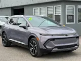 2024 Chevrolet Equinox EV photo 2