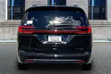 2027 Chrysler Pacifica photo 4