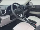 2026 Hyundai Venue photo 14
