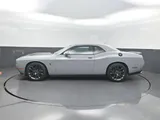 2021 Dodge Challenger photo 3