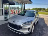 2020 Ford Escape photo 10