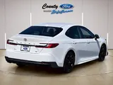 2025 Toyota Camry photo 8