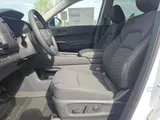 2026 Nissan Pathfinder photo 4
