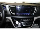 2023 Chrysler Pacifica photo 32