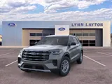 2026 Ford Explorer photo 2