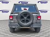 2021 Jeep Wrangler photo 4