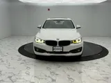 2019 BMW 3 Series photo 2