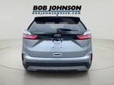 2022 Ford Edge photo 4