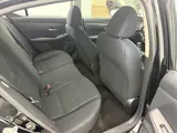 2021 Nissan Sentra photo 17
