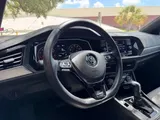 2020 Volkswagen Jetta photo 9