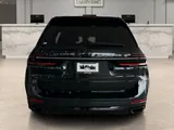 2025 BMW X7 photo 4