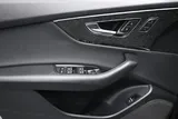 2019 Audi Q8 photo 7