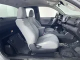 2018 Toyota Tacoma photo 24