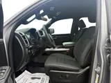 2025 Ram 1500 photo 9