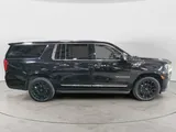 2022 GMC Yukon XL photo 6