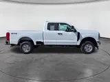 2027 Ford Super Duty F-250 SRW photo 10