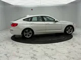 2019 BMW 3 Series photo 13