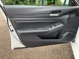 2025 Nissan Altima photo 25