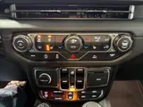 2026 Jeep Gladiator photo 33