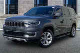 2022 Jeep Wagoneer photo 2