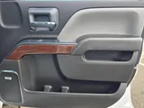 2018 GMC Sierra 3500HD photo 19