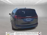 2023 Chrysler Pacifica photo 7