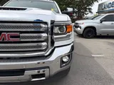 2017 GMC Sierra 2500HD photo 26