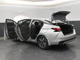 2025 Nissan Versa photo 28