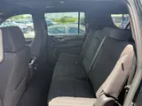 2024 GMC Yukon XL photo 22