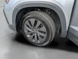 2023 Volkswagen Taos photo 33