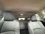2024 Toyota Venza photo 23