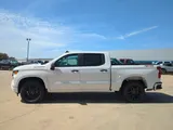 2026 Chevrolet Silverado 1500 photo 6
