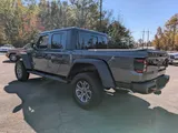 2026 Jeep Gladiator photo 6