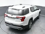 2023 GMC Acadia photo 15