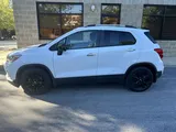 2019 Chevrolet Trax photo 2