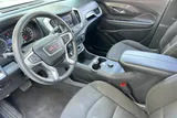 2024 GMC Terrain photo 10