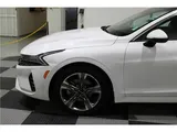 2024 Kia K5 photo 9