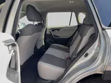 2021 Toyota RAV4 photo 11