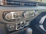 2025 Jeep Wrangler photo 27