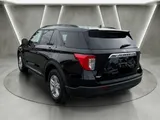 2023 Ford Explorer photo 5