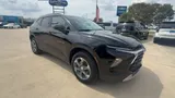 2024 Chevrolet Blazer photo 2