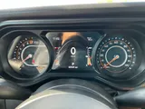 2024 Jeep Gladiator photo 23