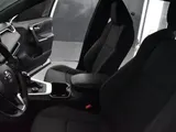 2023 Toyota RAV4 photo 5