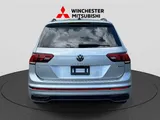 2022 Volkswagen Tiguan photo 3