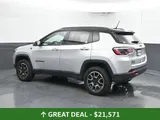 2025 Jeep Compass photo 10