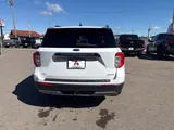 2021 Ford Explorer photo 4