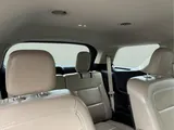 2022 Ford Explorer photo 15