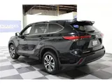 2023 Toyota Highlander photo 6