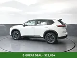 2025 Nissan Rogue photo 10